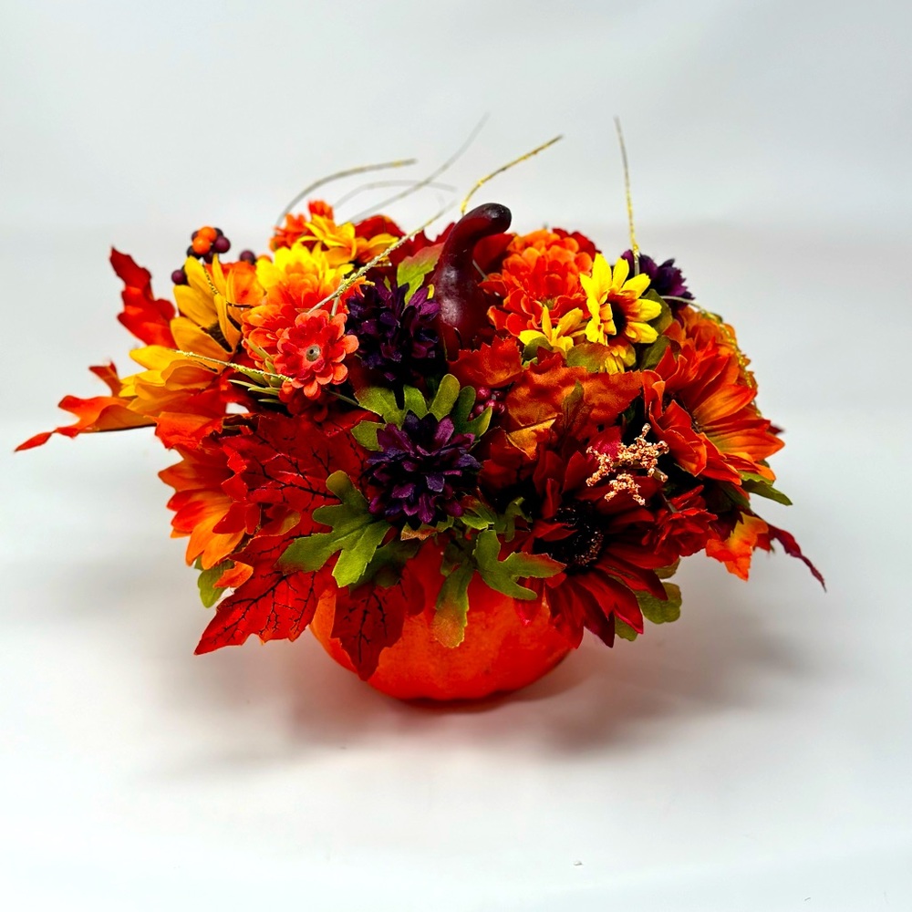 Fall Floral Pumpkin Centerpiece, Thanksgiving Table Decor